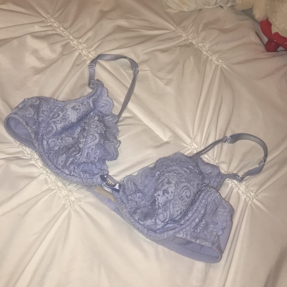 PURPLE LACE BRA.